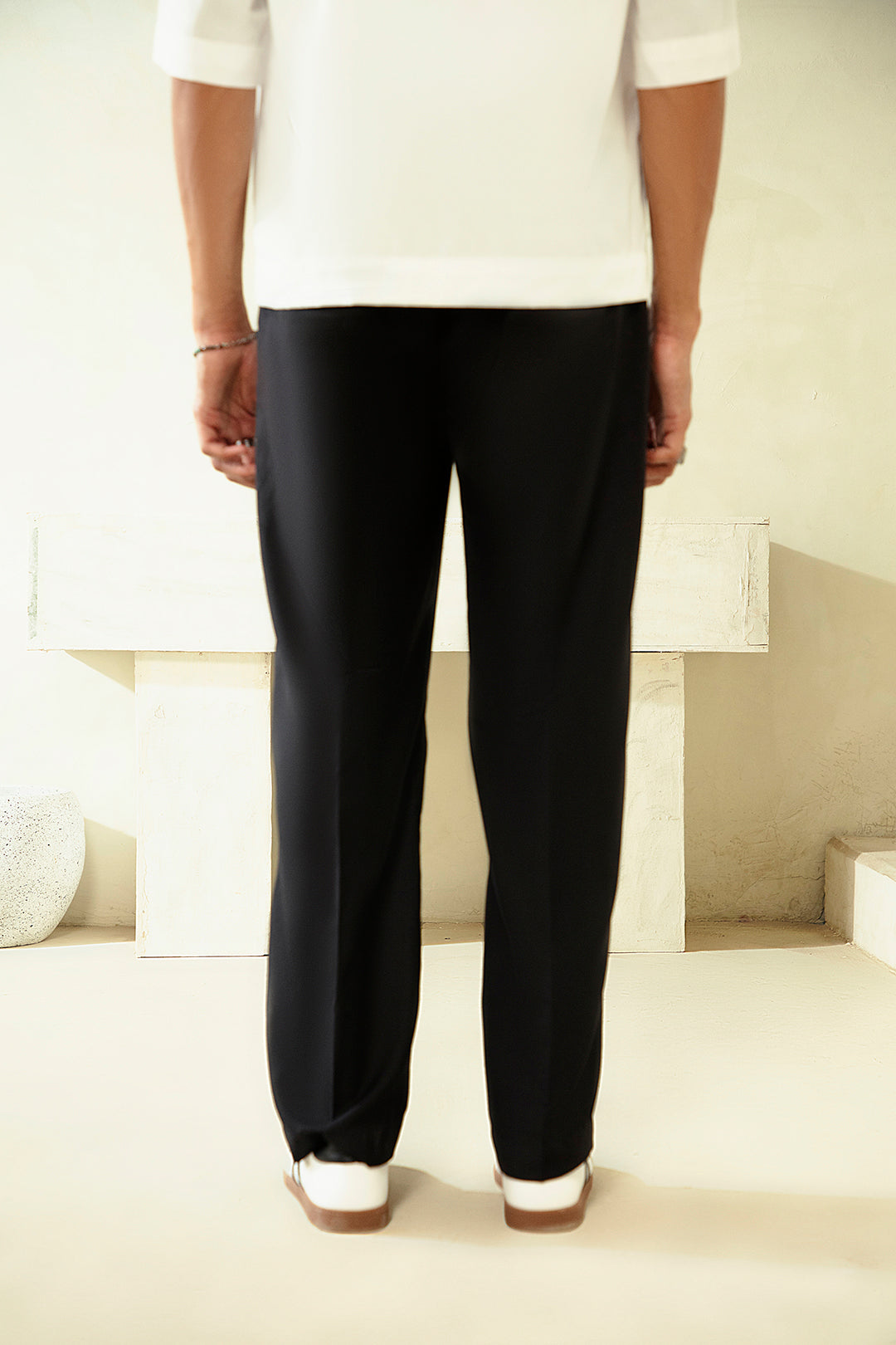 ADJUSTABLE PANT-BLACK
