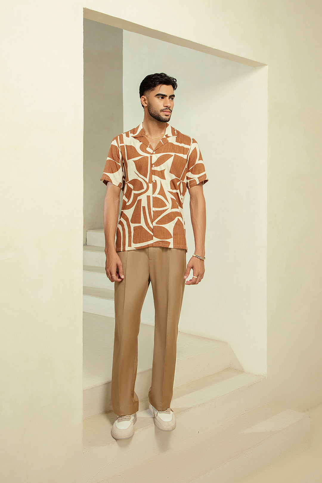 PRINTED CUBAN COLLAR SHIRT-BROWN