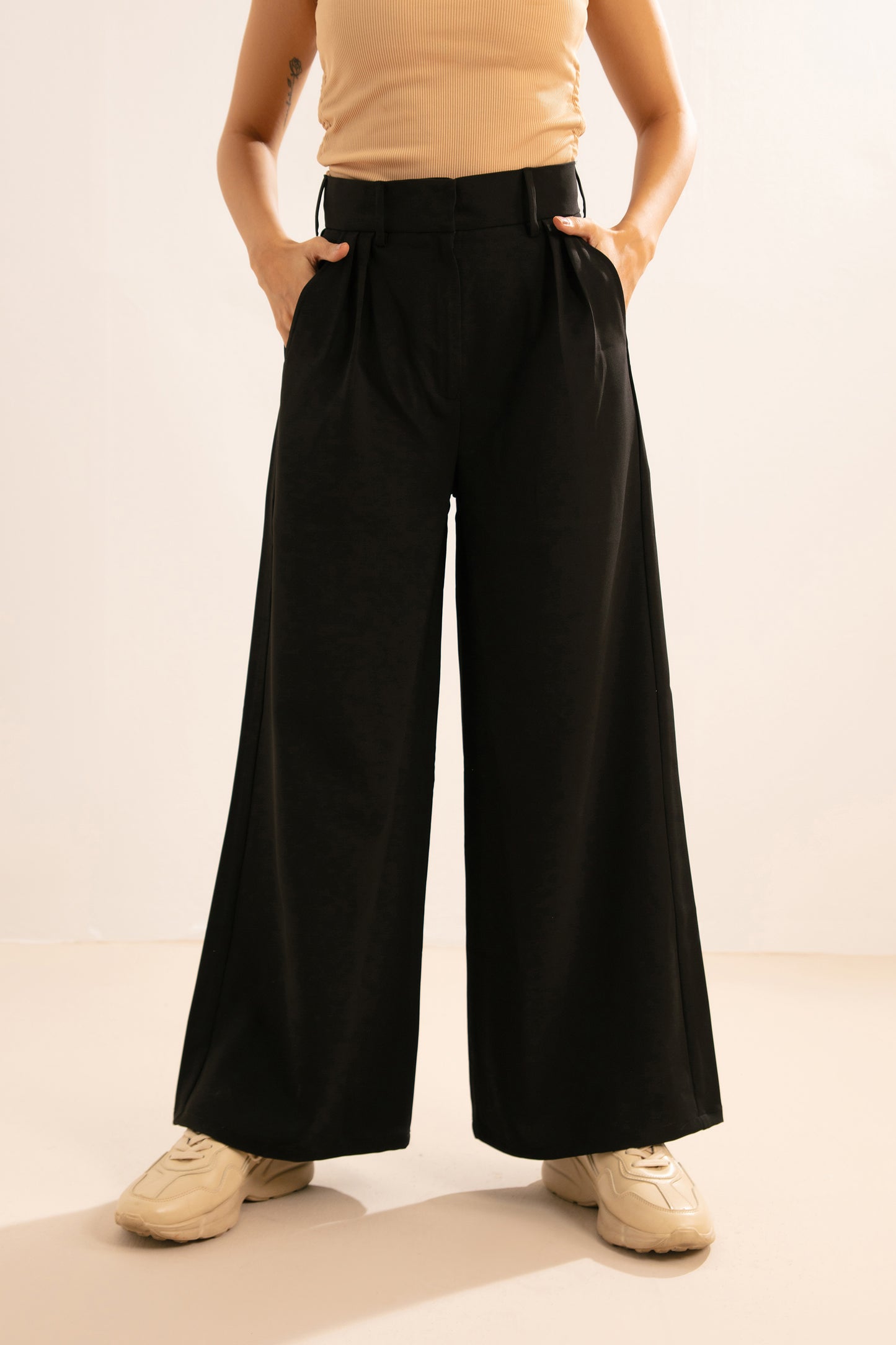 WIDE LEG PANT